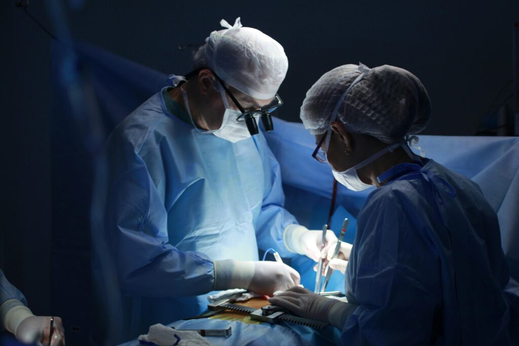 The Peak of K-Medical: The Finite Golden Age Born of Educational Cruelty High-end K-Medical robotic surgery in Seoul