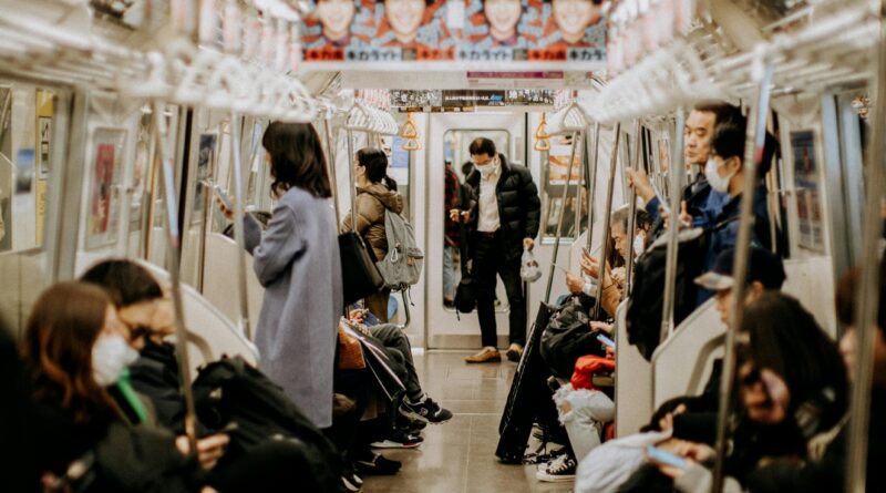 Commuters on Seoul Subway Line 2 holding personal space and boundaries